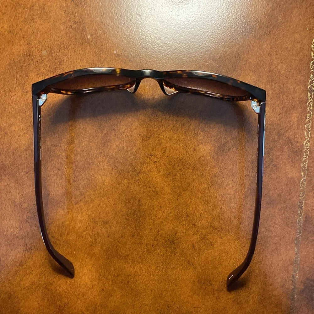 Juicy Couture New  Brown “tortoise”Sunglasses…..free Bebe bag - Picture 5 of 12